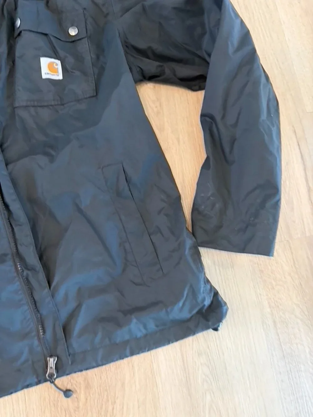 Men’s Carhartt hooded rain jacket Large Black